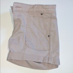Gap pale pink Girlfriend jean Shorts